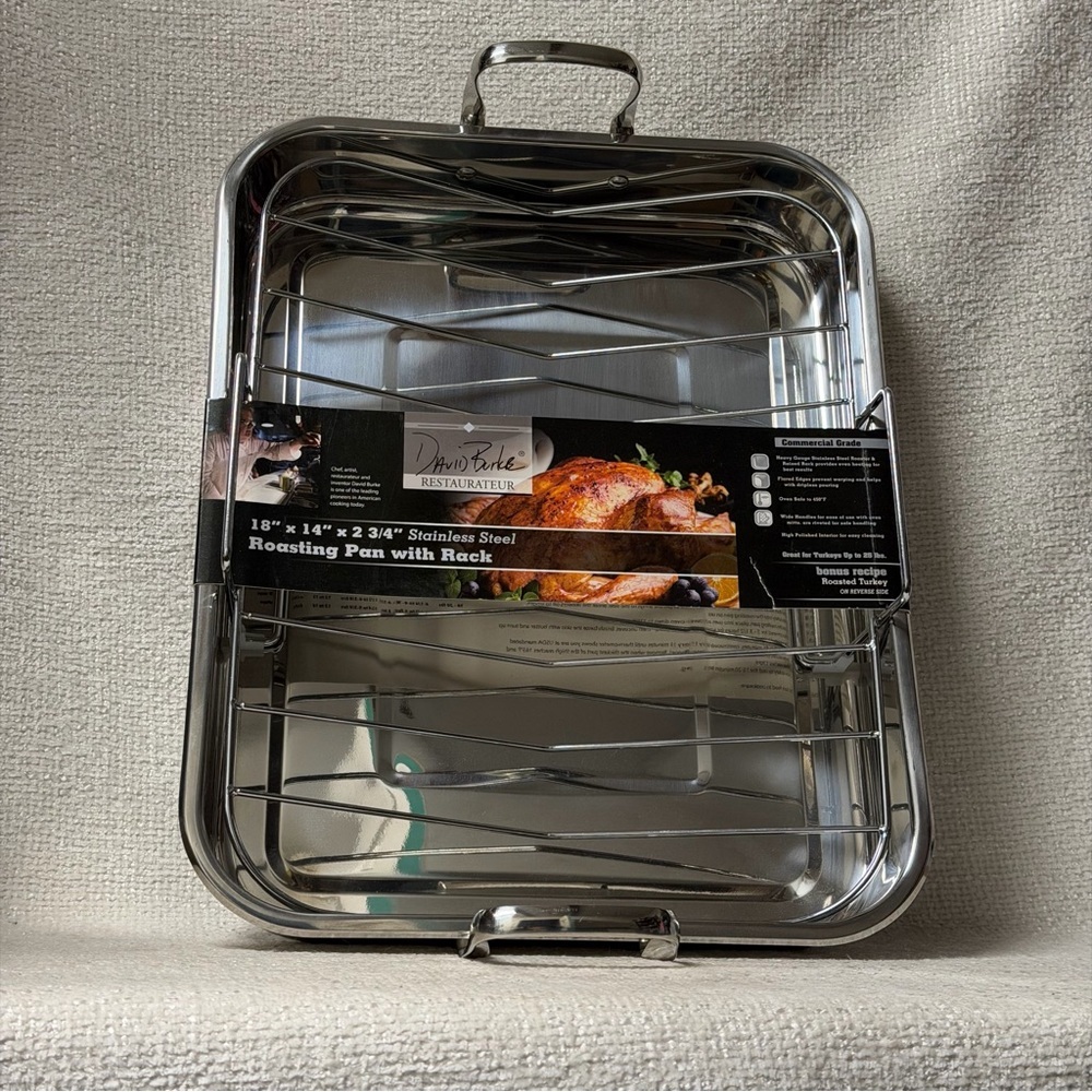 DAVID BURKE Restauranteur
18" × 14" Stainless Steel Roasting Pan With Rack - Picture 3 of 3